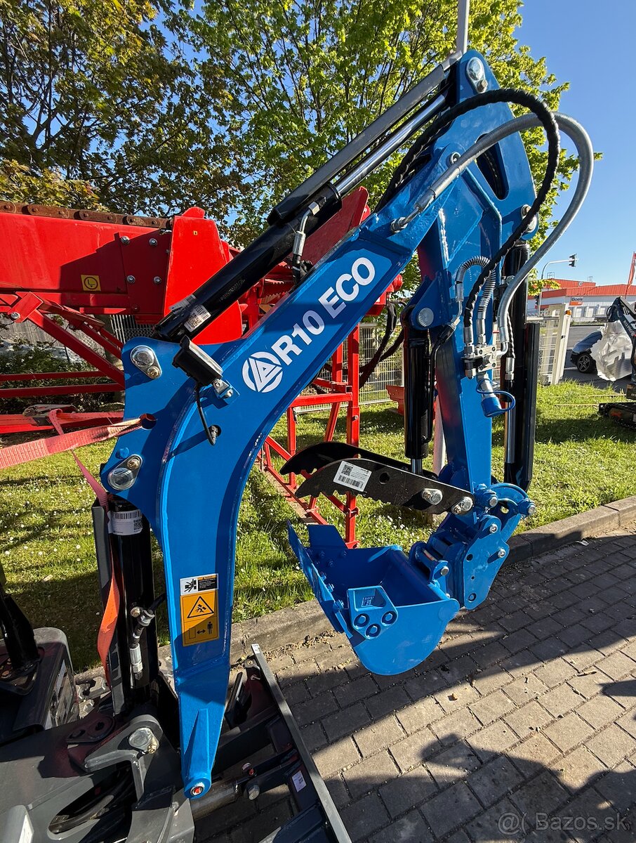 Minibagr Rippa R10 ECO - 2