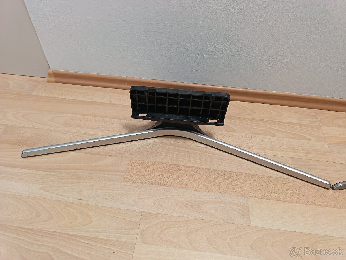 Predám TV stojan Samsung - 2