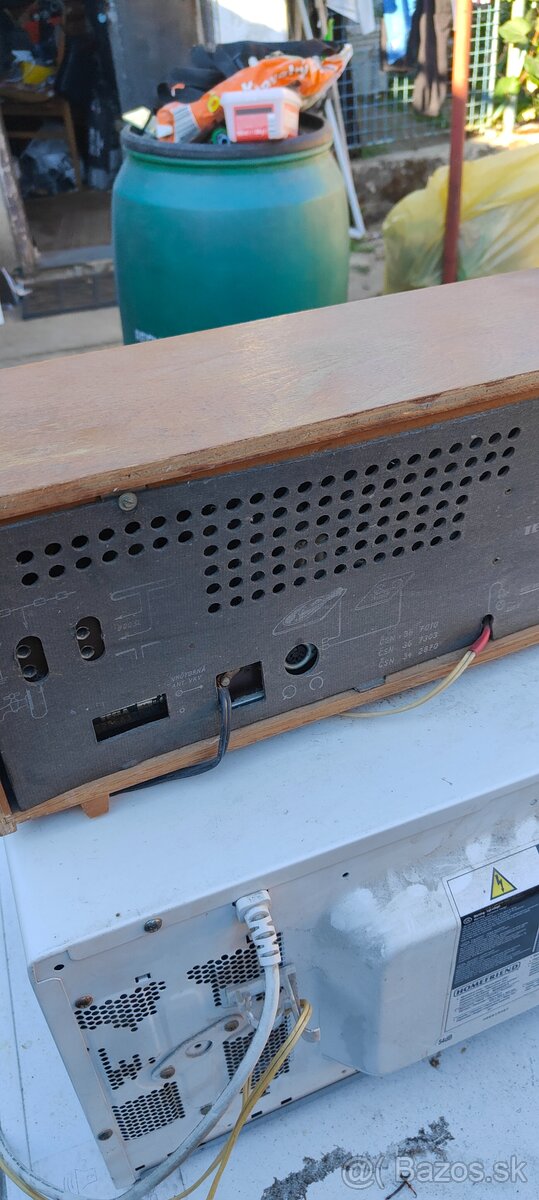 Retro rádio Tesla Tosca - 2