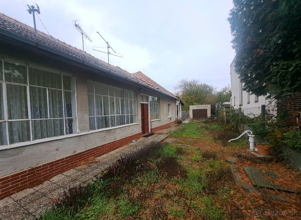 Na predaj rodinný dom v centre Vrábel v tichej uličke - 2