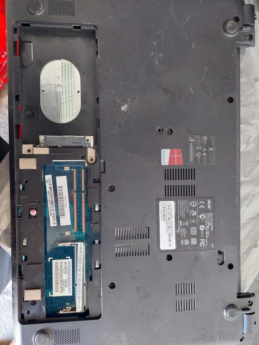 3ks Notebooky na náhradné diely - 2