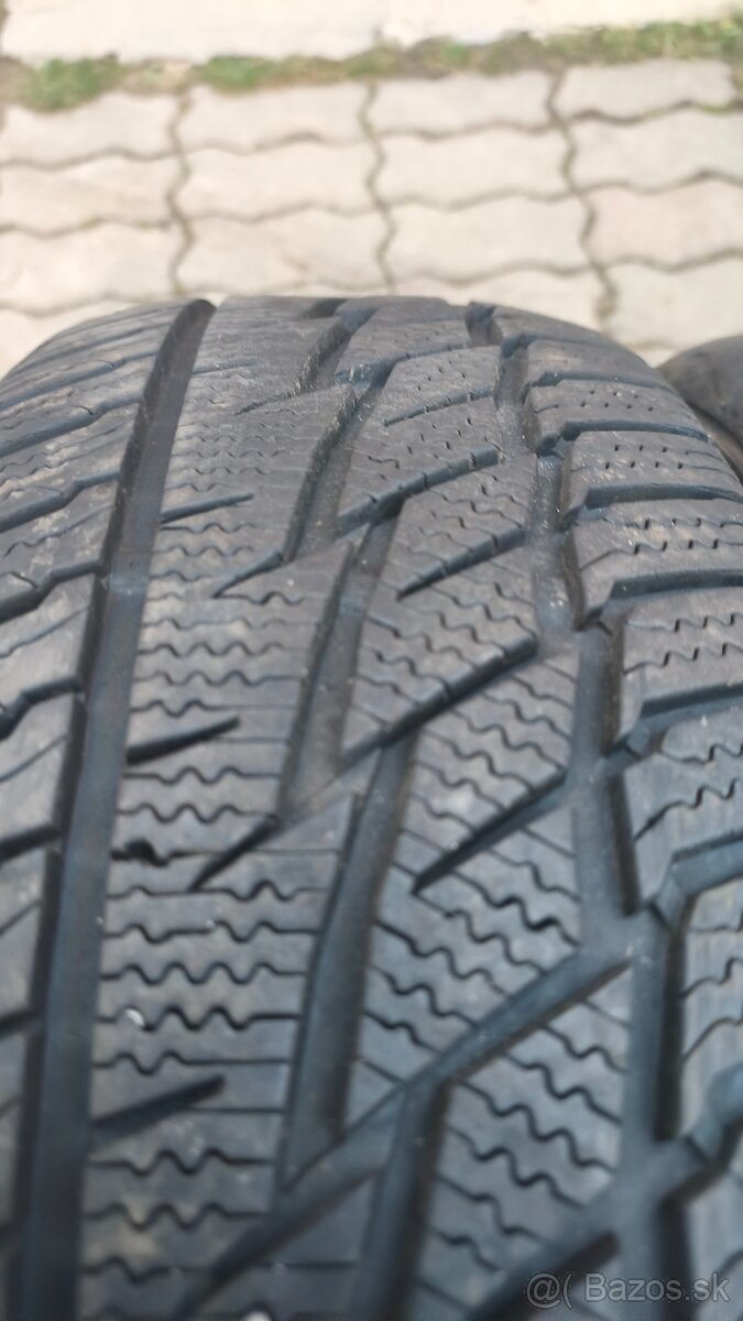 Zimne pneu 205/55 r16 - 2