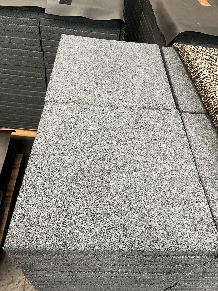 Gumová podlaha sivá - 2