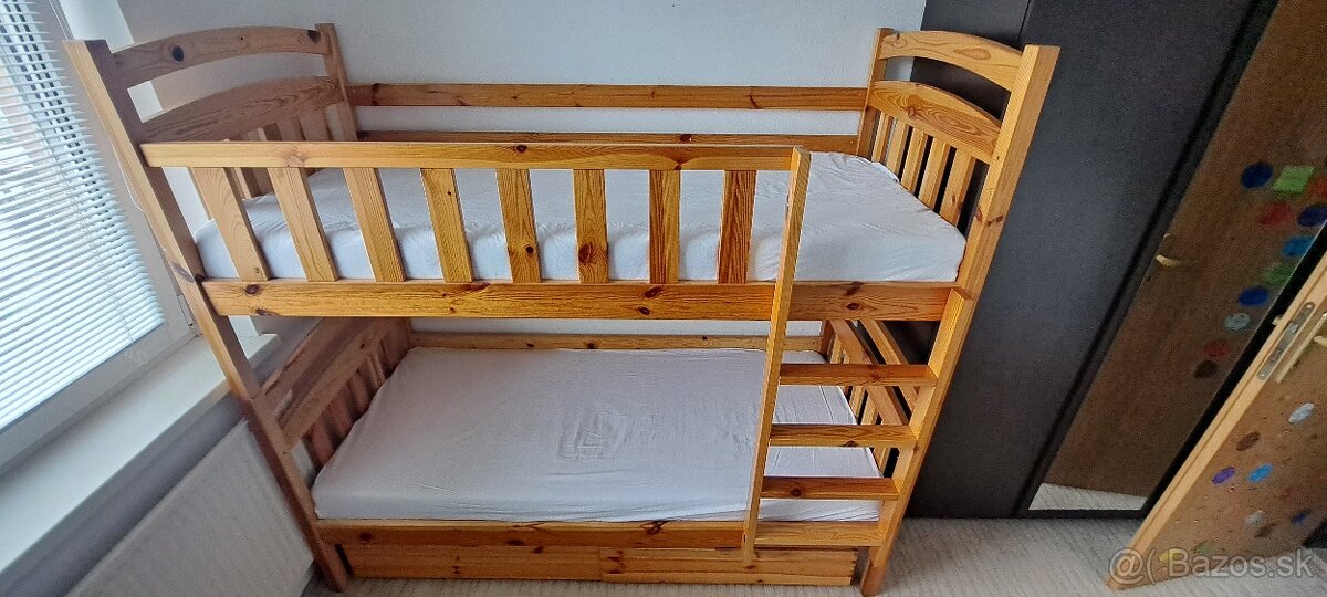 Poschodova postel - 2