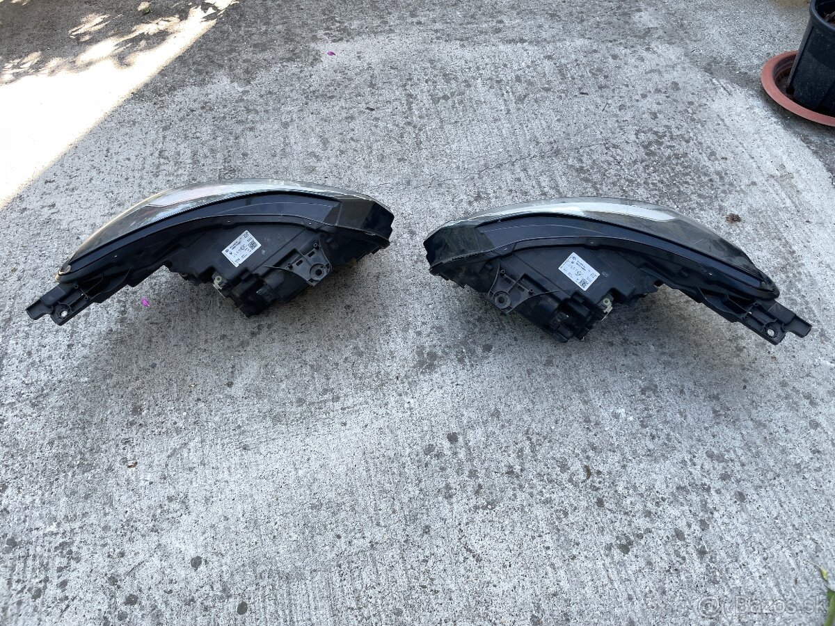 Predne LED svetla renault Captur II 2020 - 2