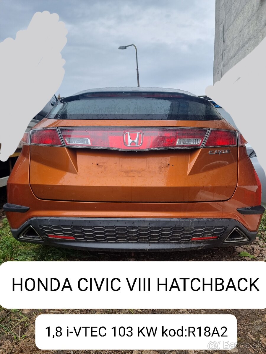 Honda Civic VIII UFO zadné svetlo - 2