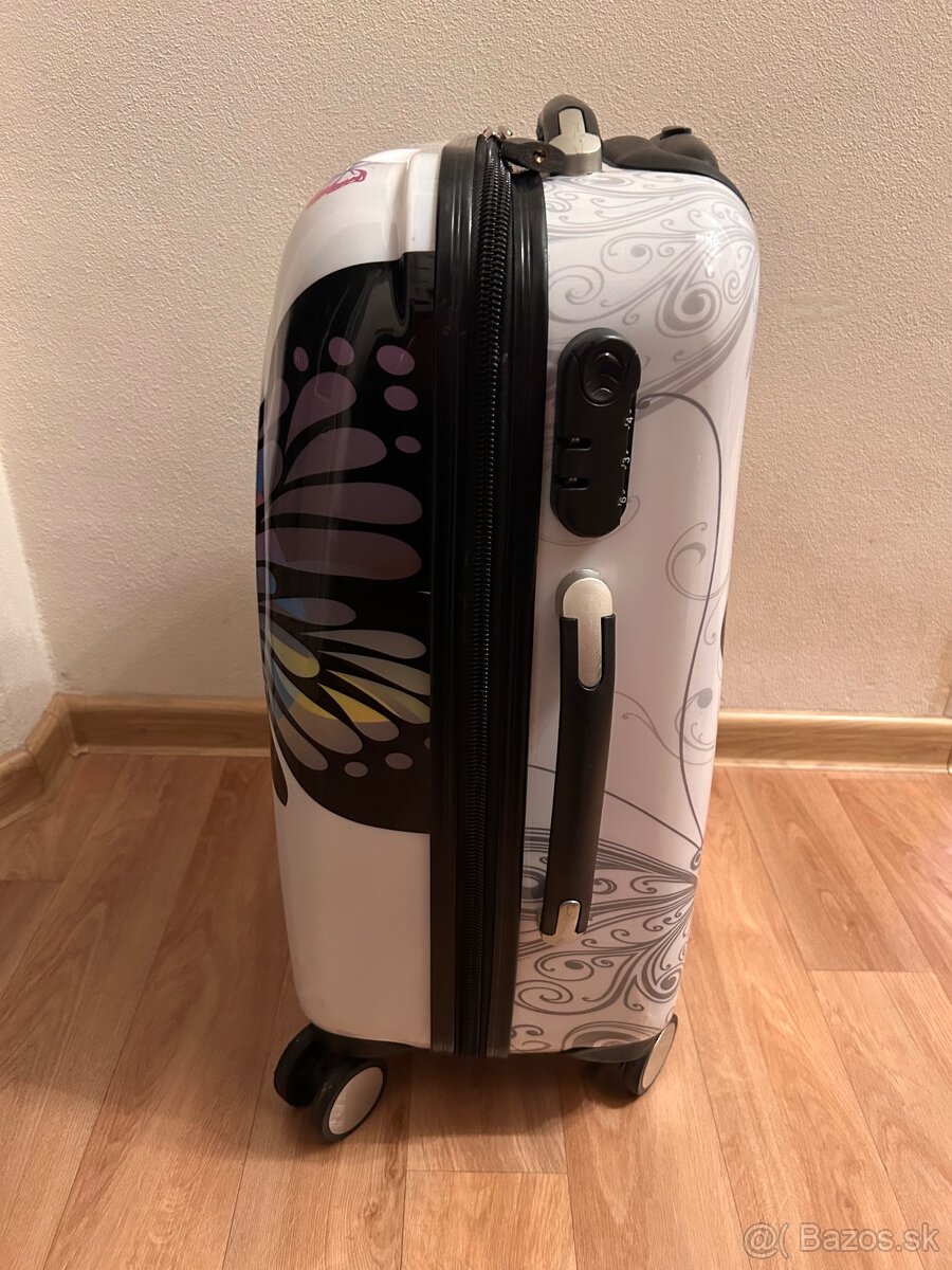 Cestovný kufor plastový S - 2