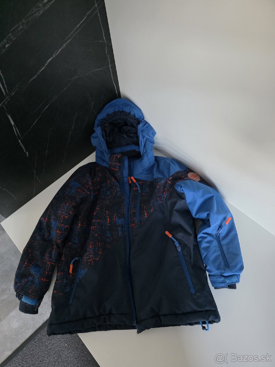 Veci pre chlapca 128-134 - 2