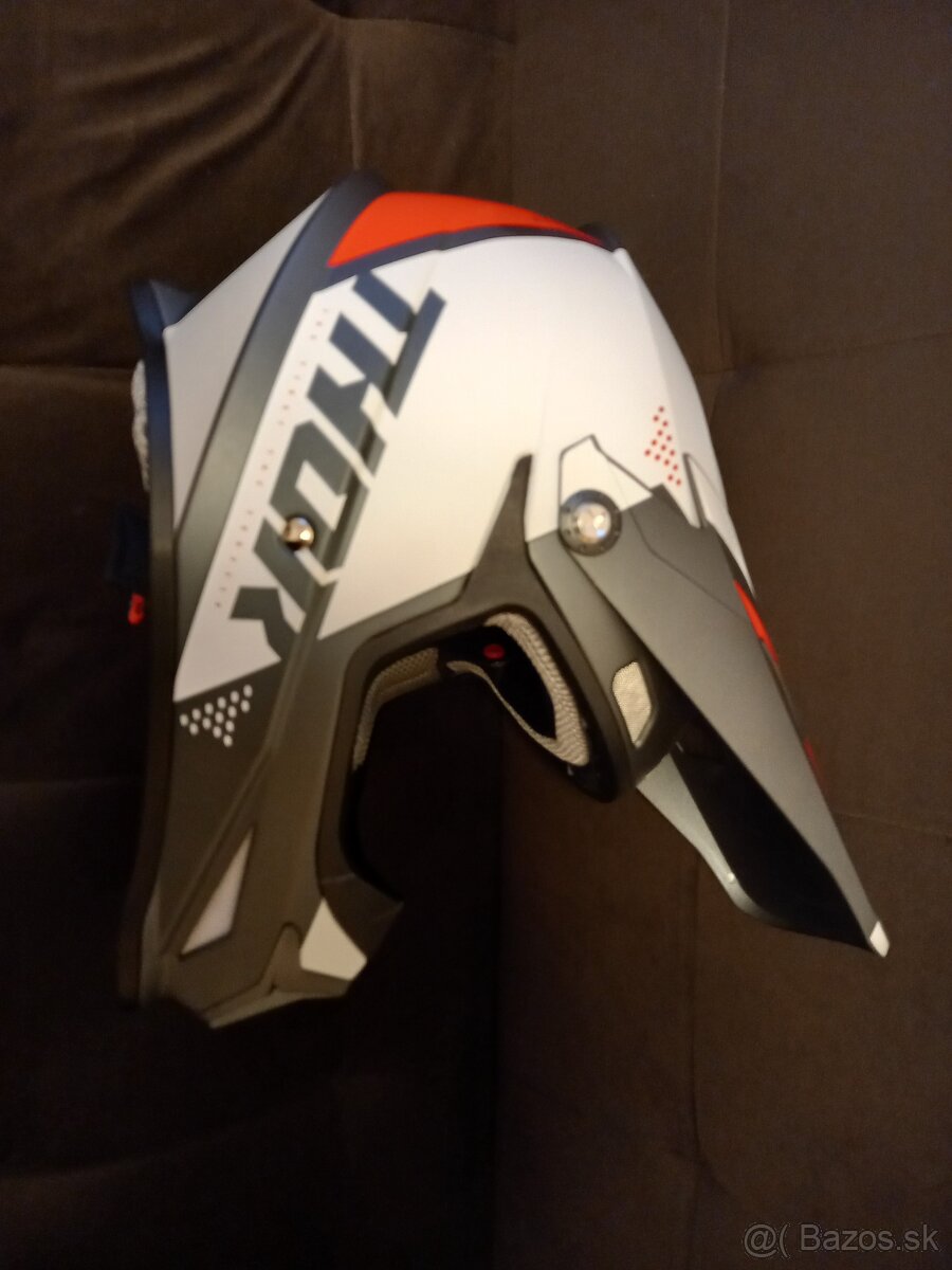 NOVA prilba cross enduro - 2