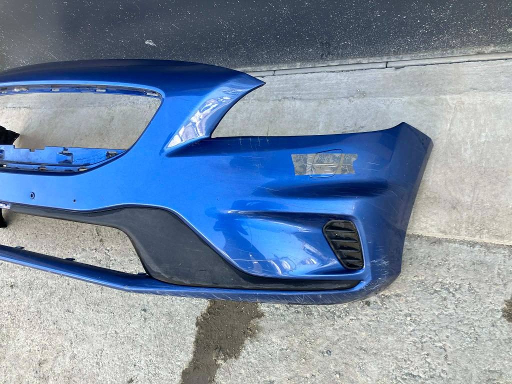 VOLVO V40 R-DESIGN 12- PREDNÝ NÁRAZNÍK - 2