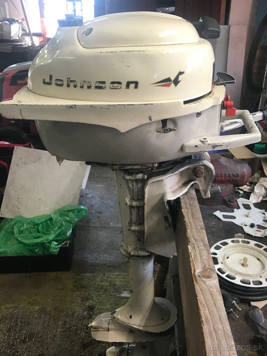 Motor johnson veterán - 2