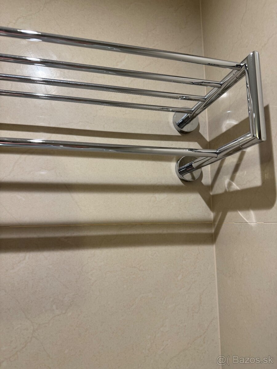 Poličky na uteráky - 2