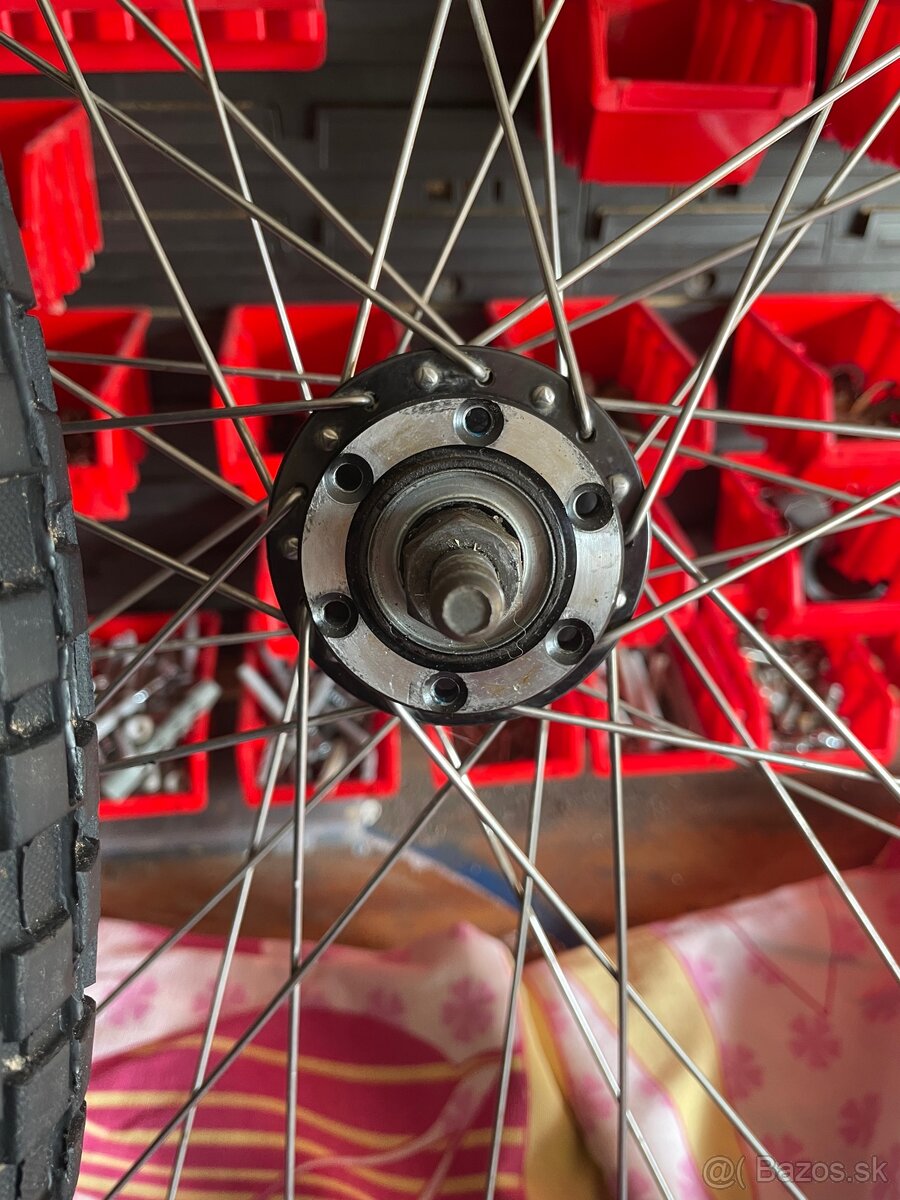 Kolesa Maxxis - 2