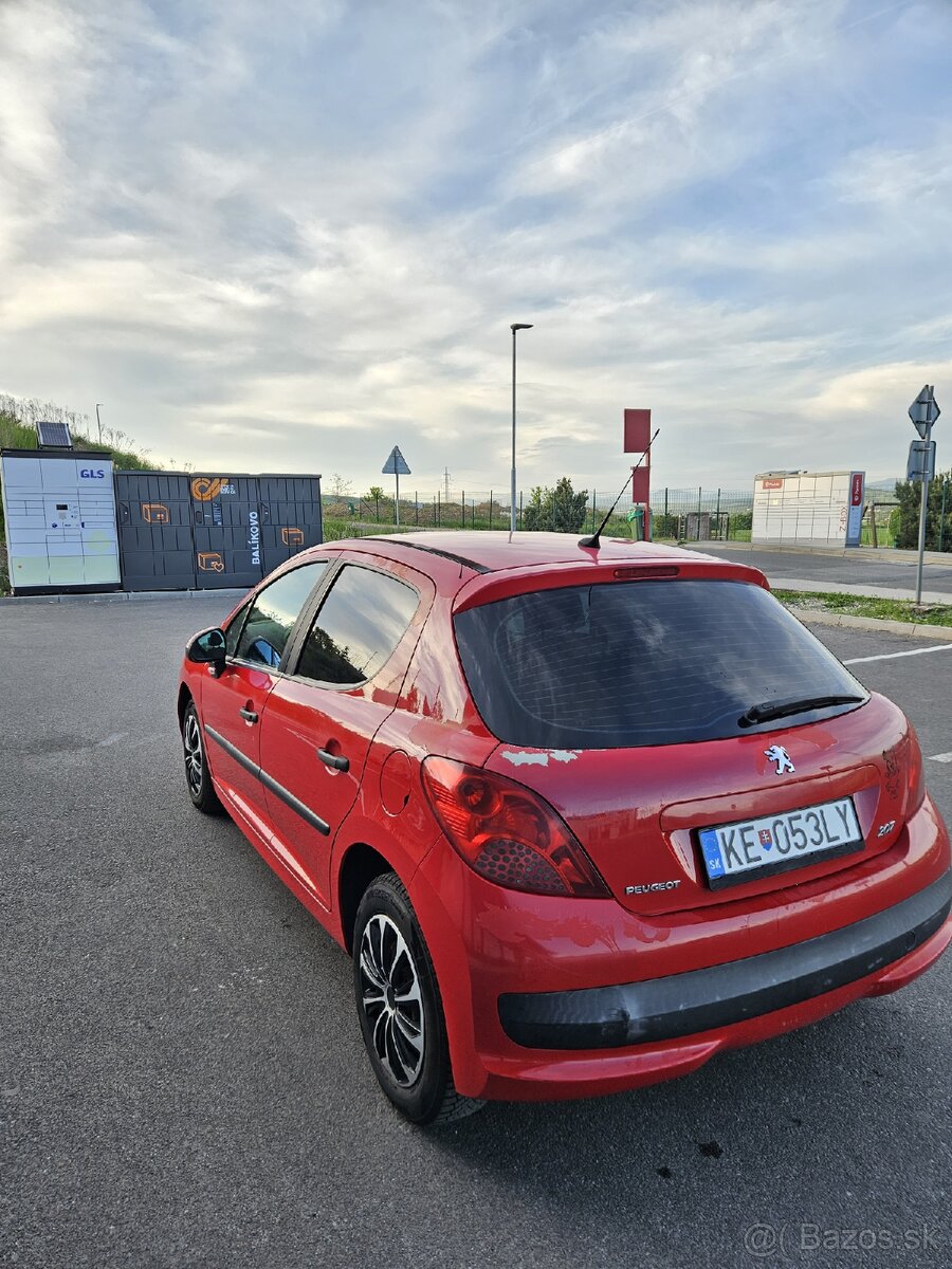 Peugeot 207 1.4 - 2
