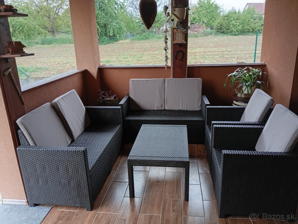 Ratanovy set - 2