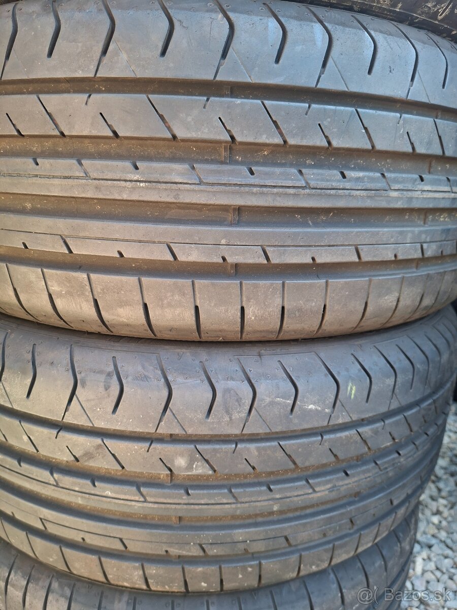 215/45R17 fullda - 2