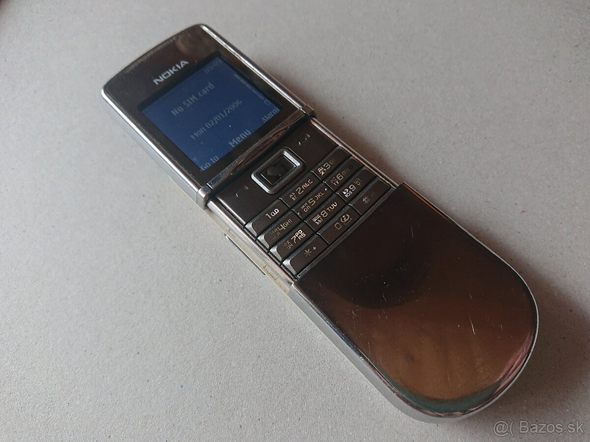 Nokia 8800 Sirocco - 2
