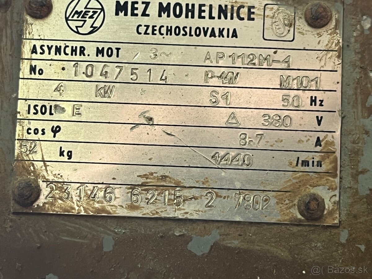 Štiepačka dreva - 2