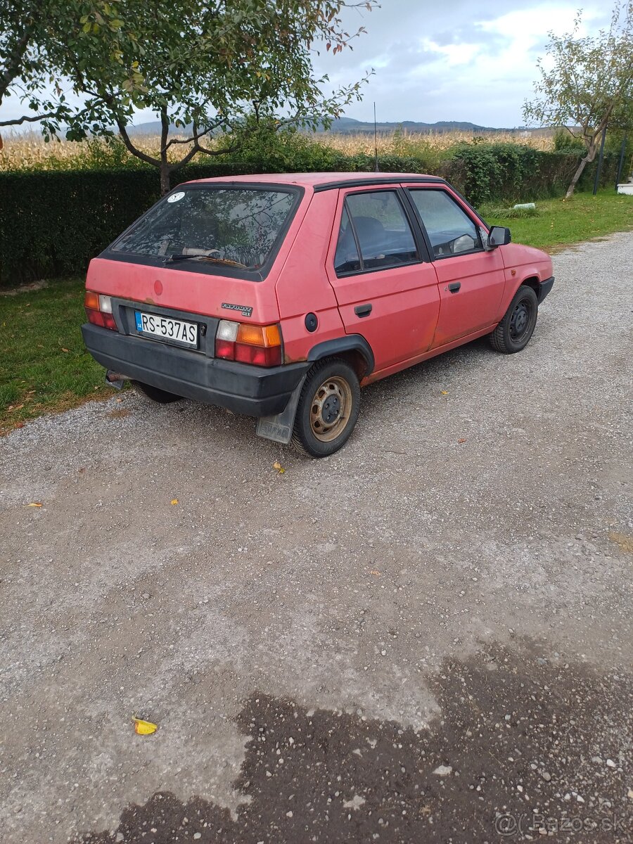 Škoda favorit - 2