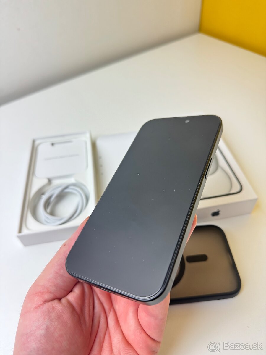 Predam vymenim Iphone 15 128GB Black - 2