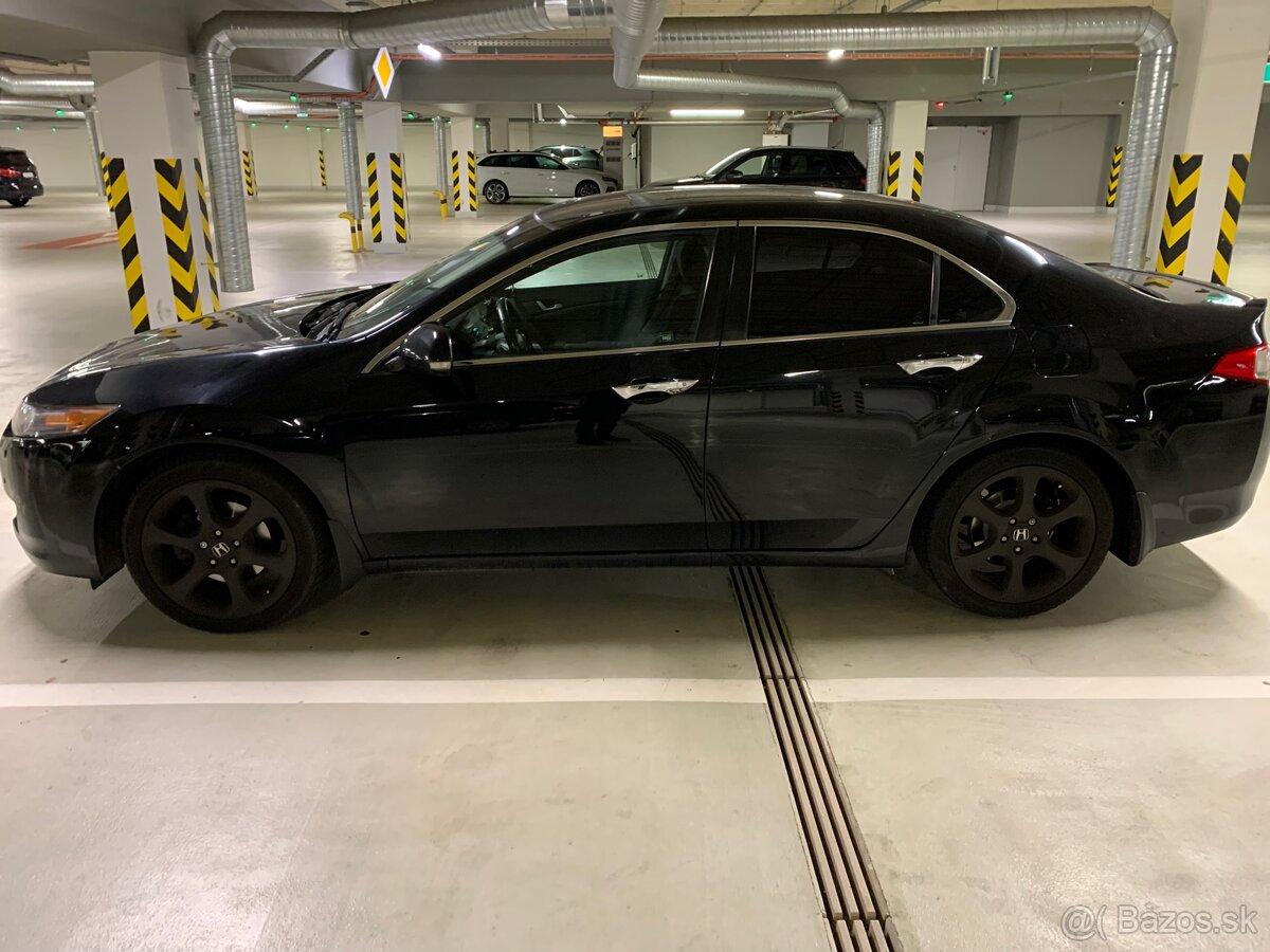 Honda Accord 2.0 VTEC automat - 2