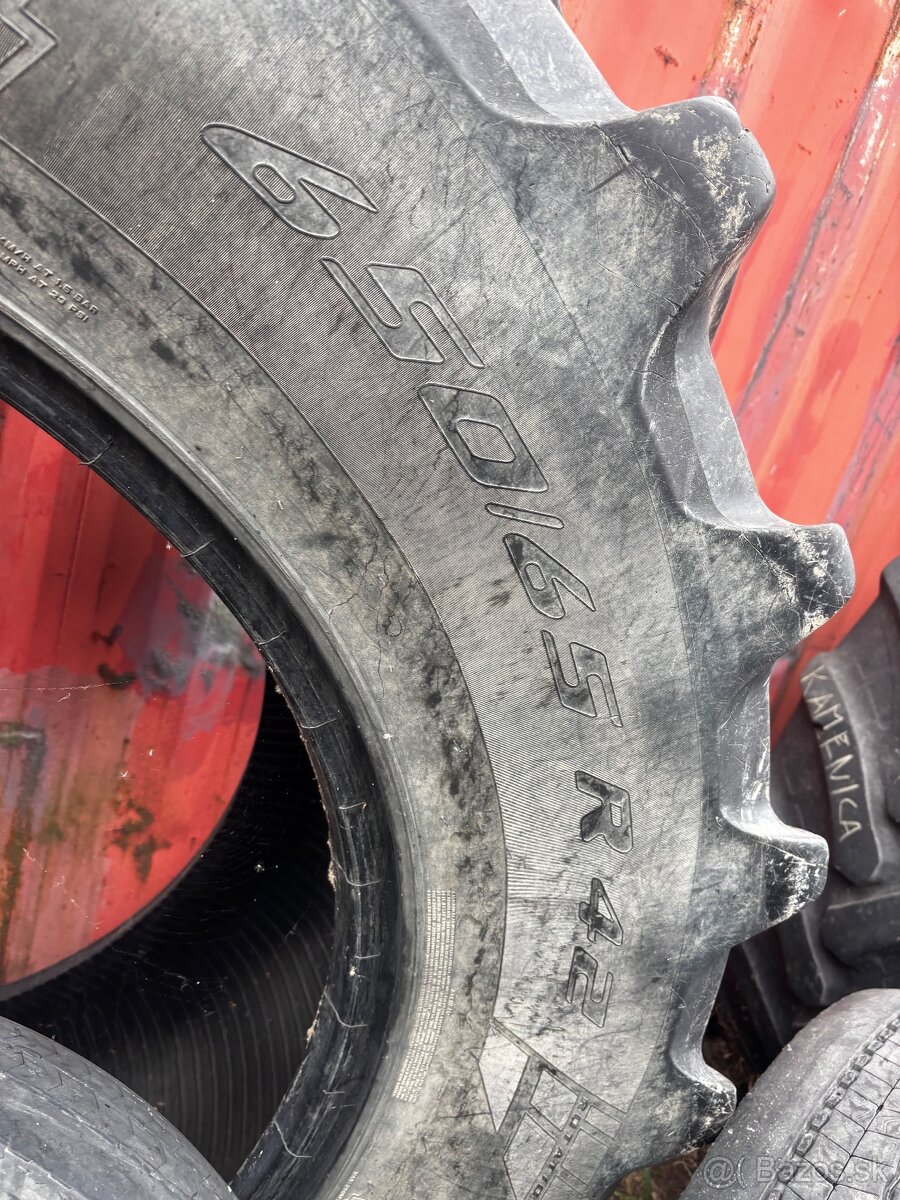 650/65R42 Pirelli - 2
