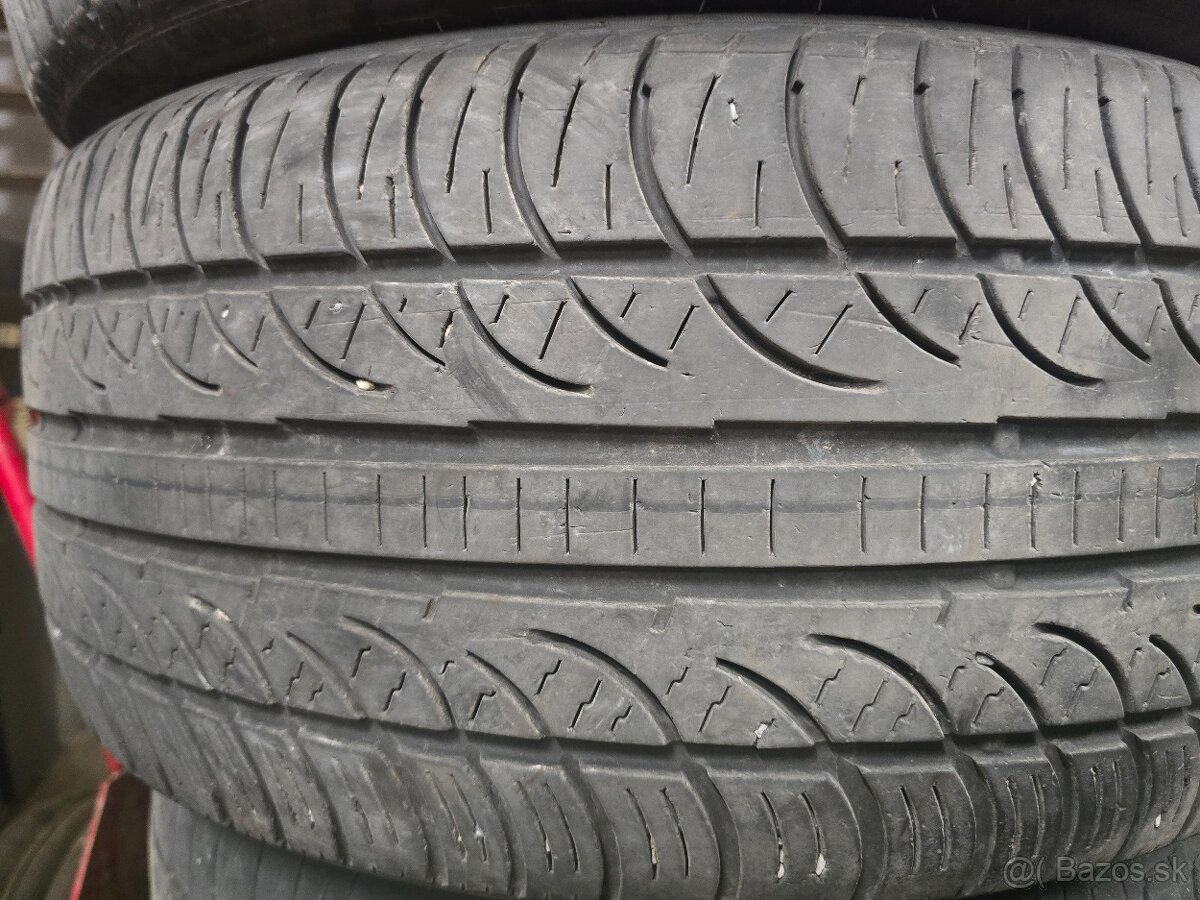 Predam pneumatiky Pirelli 265/40 R20 - 2