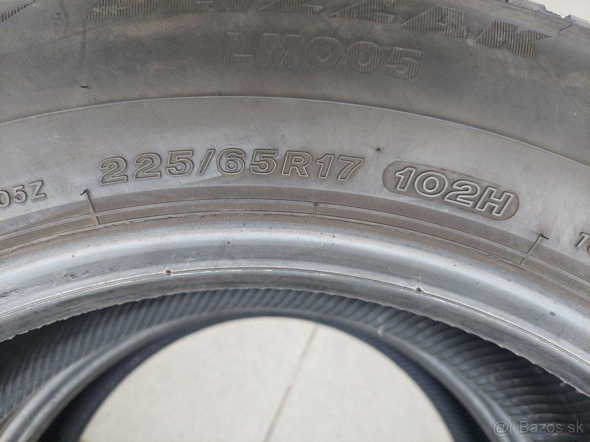 225/65 R17 zimné BIRDGESTONE - 2