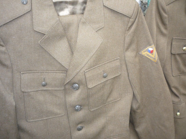 uniformy čsla - 2