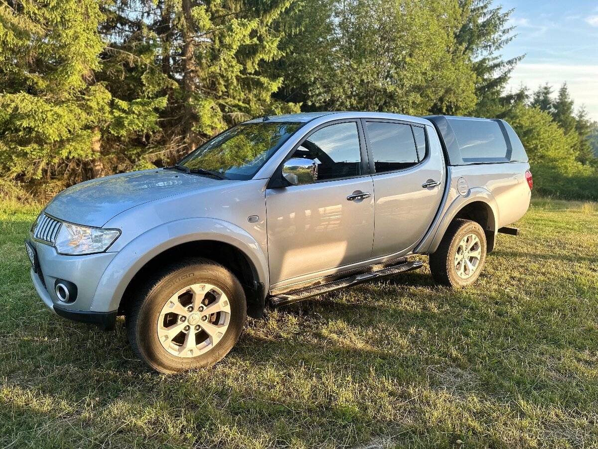 Mitsubishi L200 2.5 D-iD 131KW 4x4 superselect