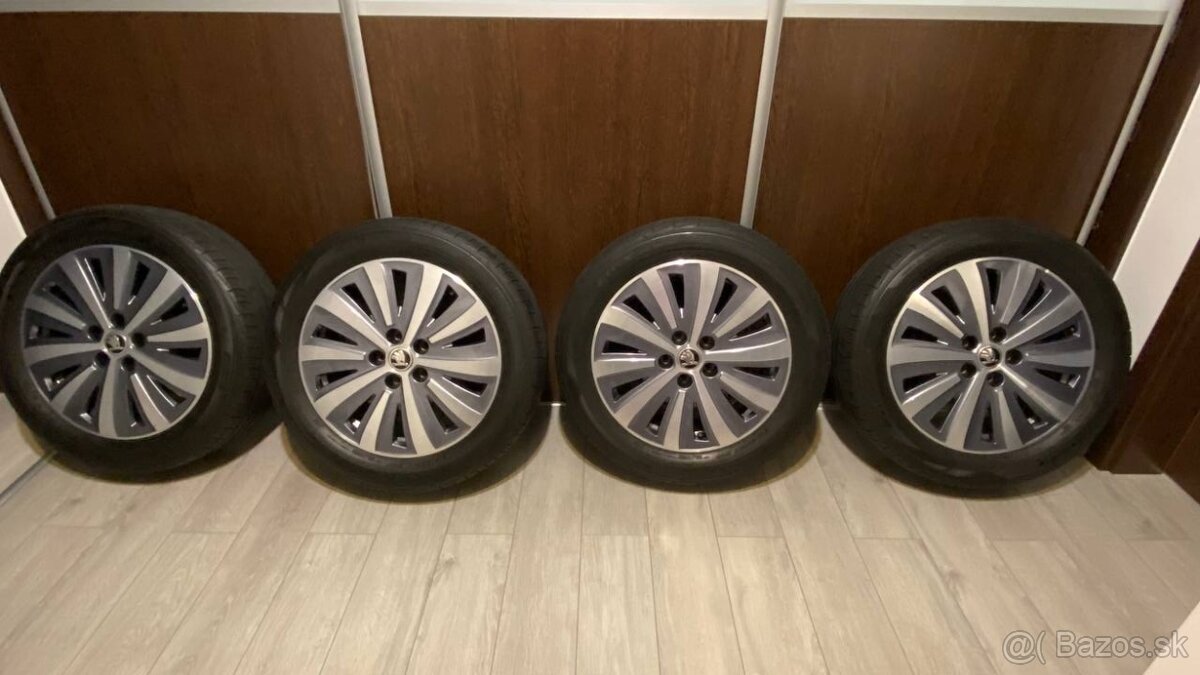 Predám letné a zimné pneumatiky s diskami Škoda Original - 2