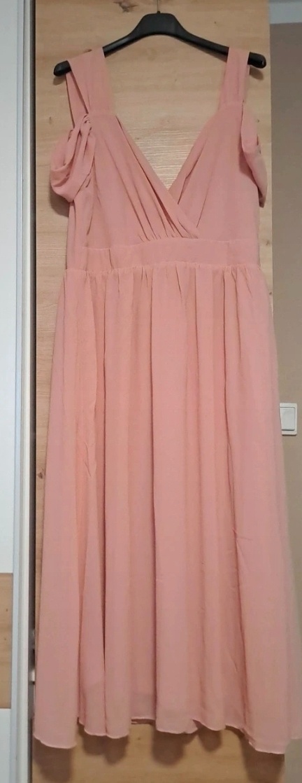 Šaty po kolená s padnutimi ramenami - 2