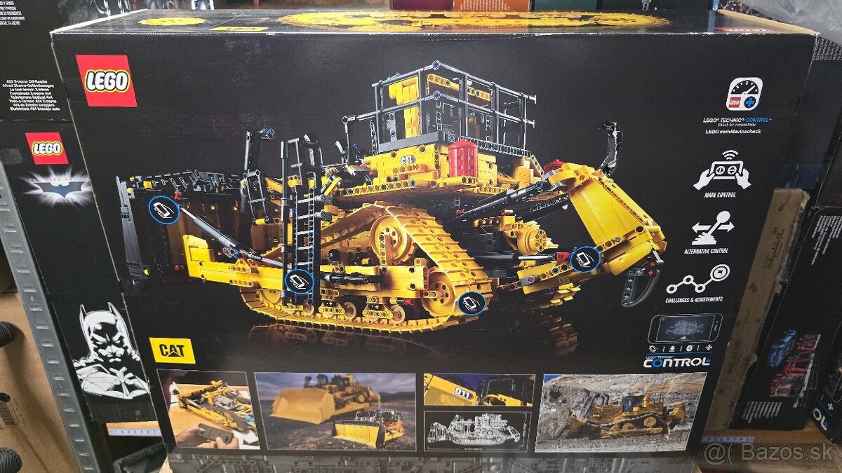 LEGO Technic 42131 Buldozér Cat D11 ovládaný aplikáciou - 2