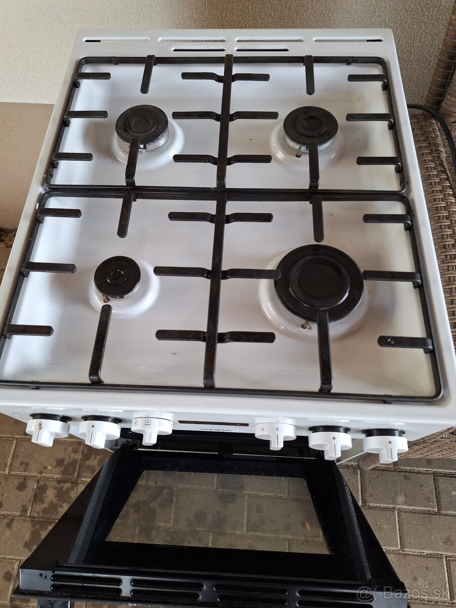 Plynový sporák MORA - 2