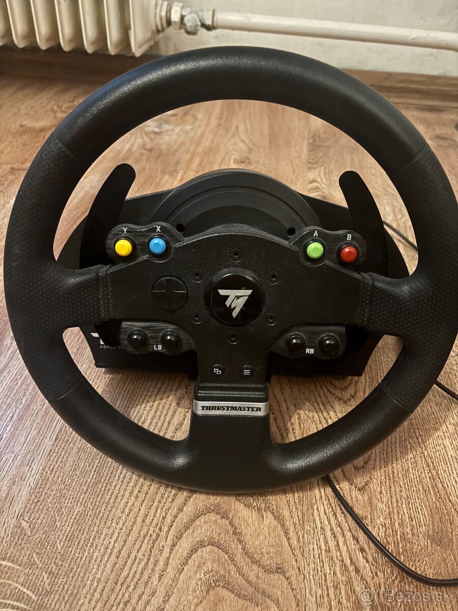 volant a pedale thurstmaster tmc - 2