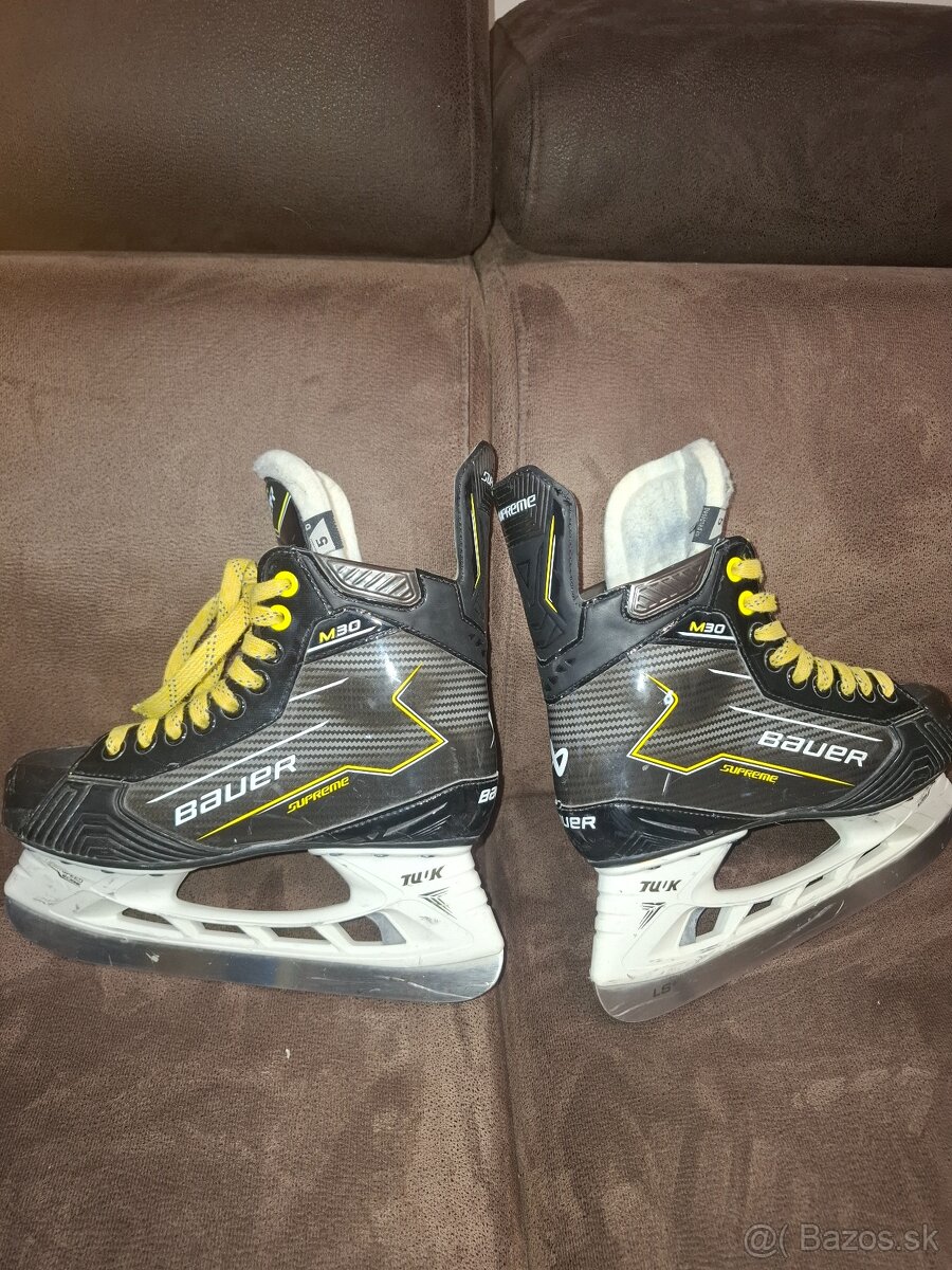 Predam hokejove korčule 5D - 2