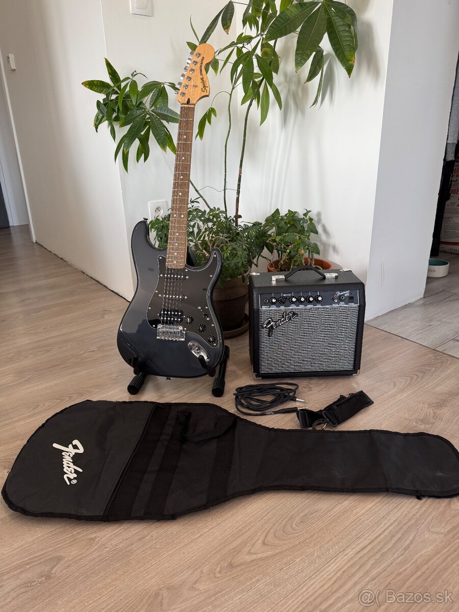 Fender Squier Affinity Series Stratocaster - 2