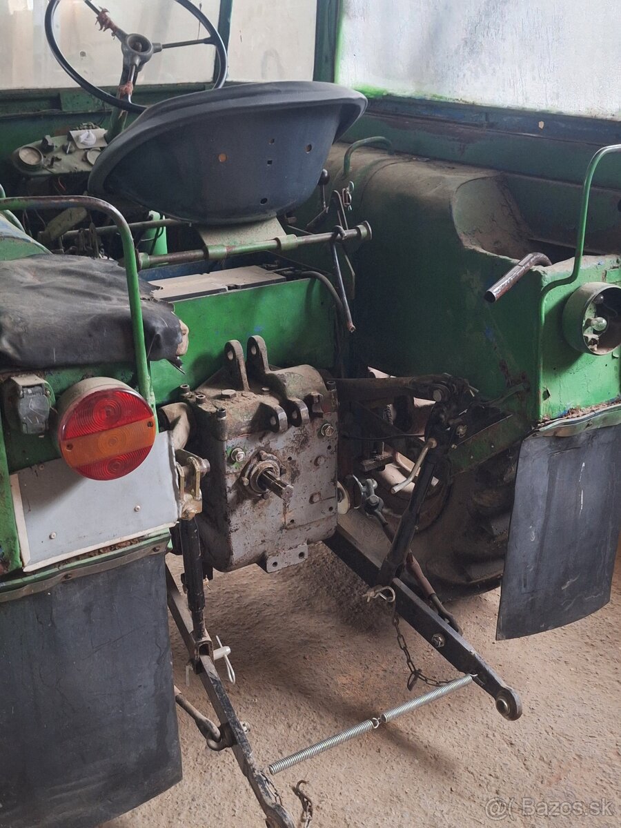 Zetor 25 - 2