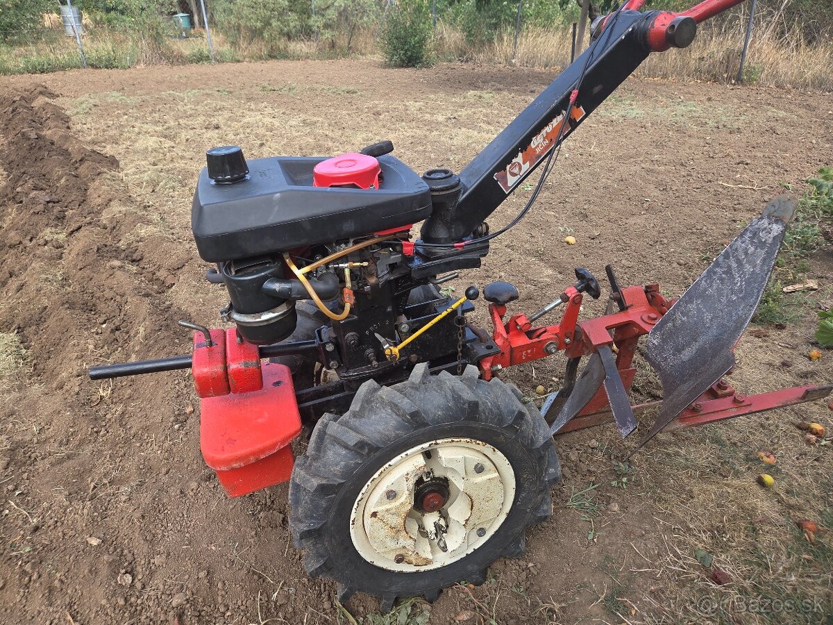 Vari malotraktor - 2