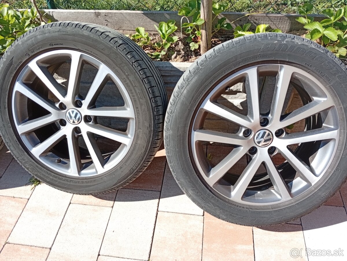 VW Charlestone - 2