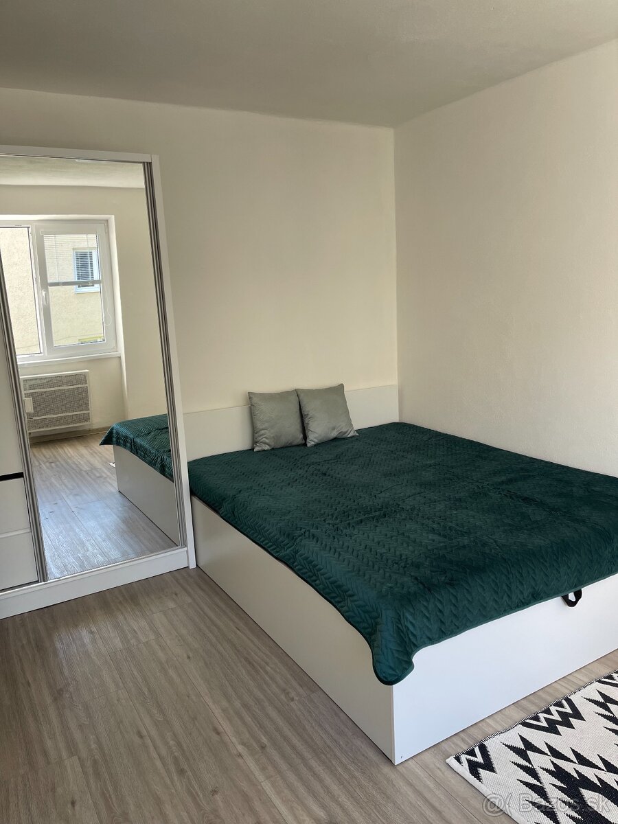 Prenájom bytu 1-izbového - 2