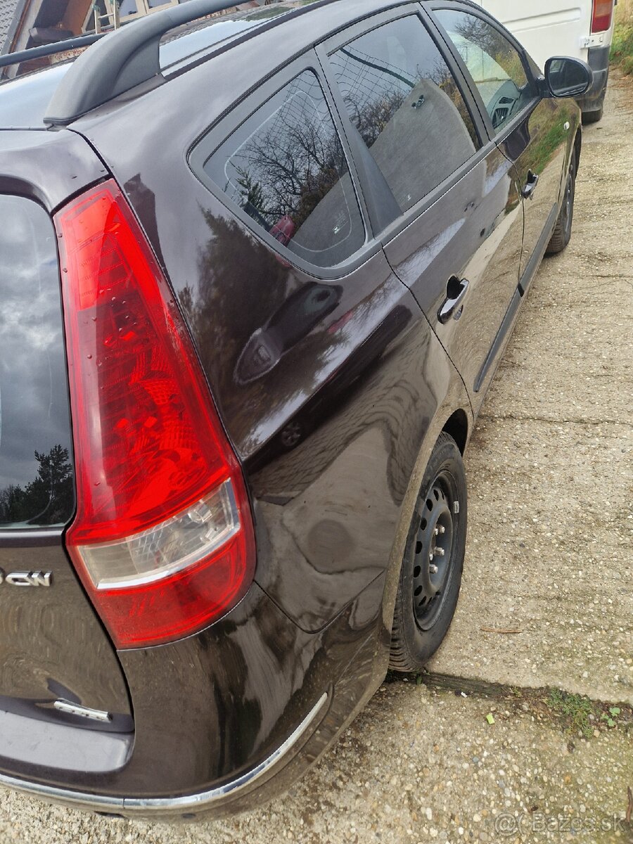 Hyundai i30 - 2