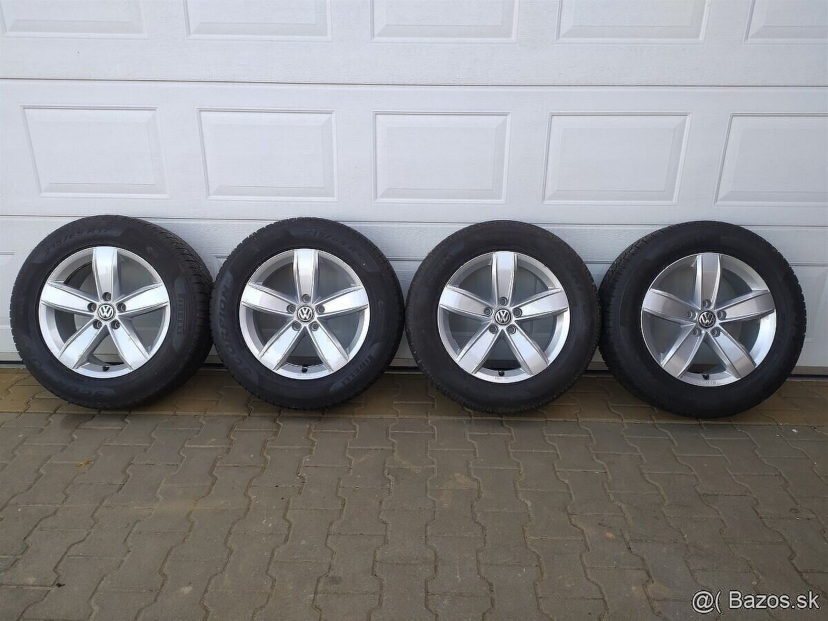 Orig. sada VW, Škoda, Seat 5x112 R17 + pneu 215/65 R17 - 2