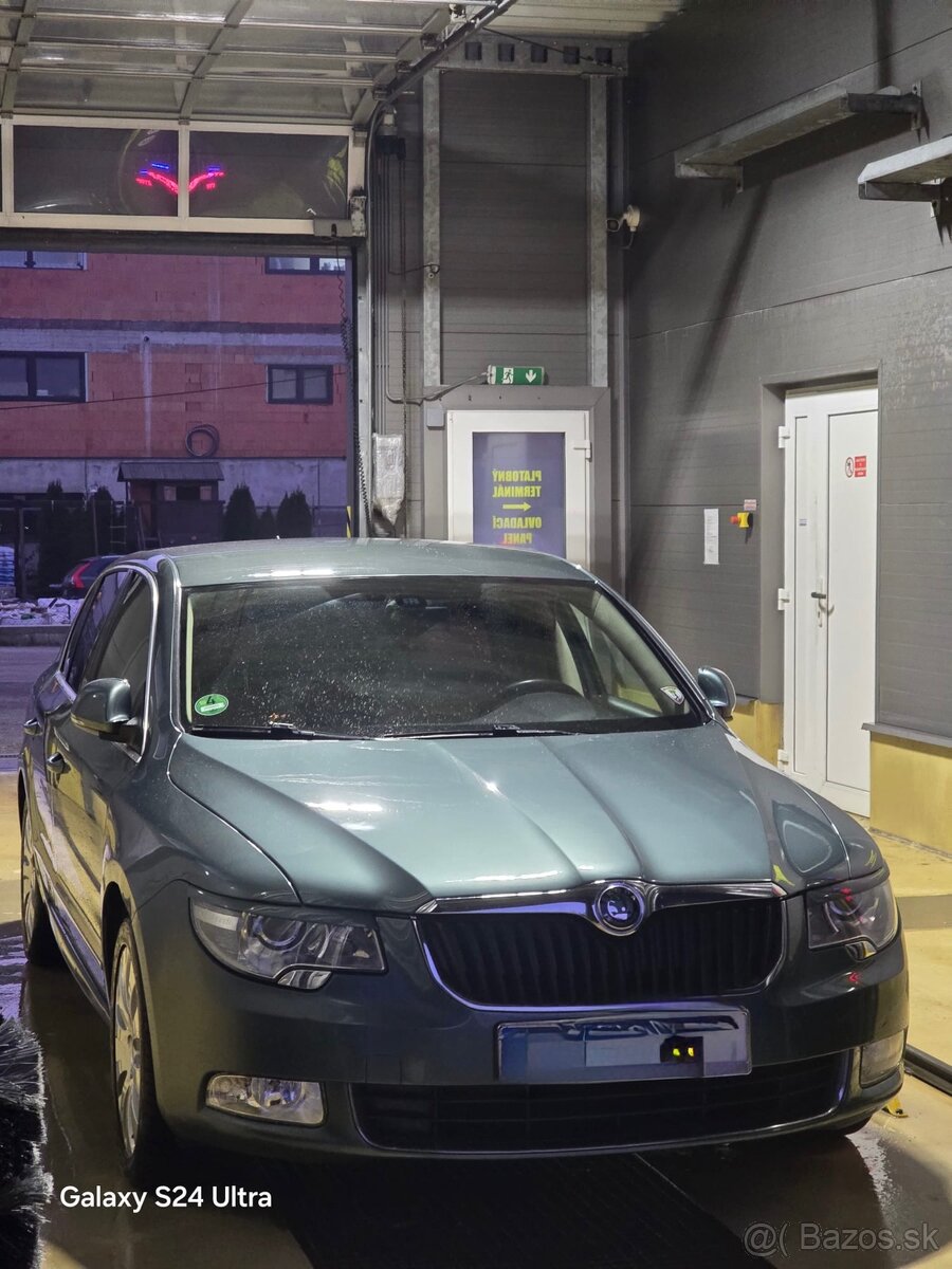 Škoda Superb - 2