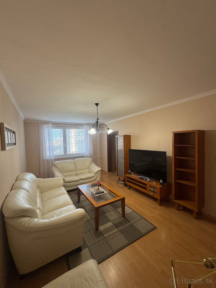 Prenájom 3i bytu - Michalovce - 2