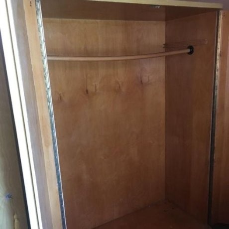 SKRINE 2ks a RÁM POSTELE - 2