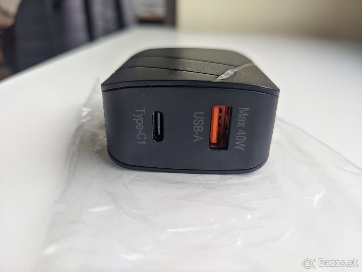 Rýchlo nabíjačka 40W USB-A a USB-C - 2