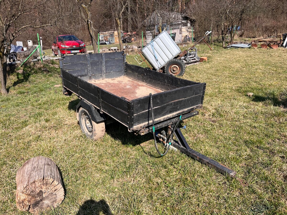 Vlečka Vyklápacia - 2