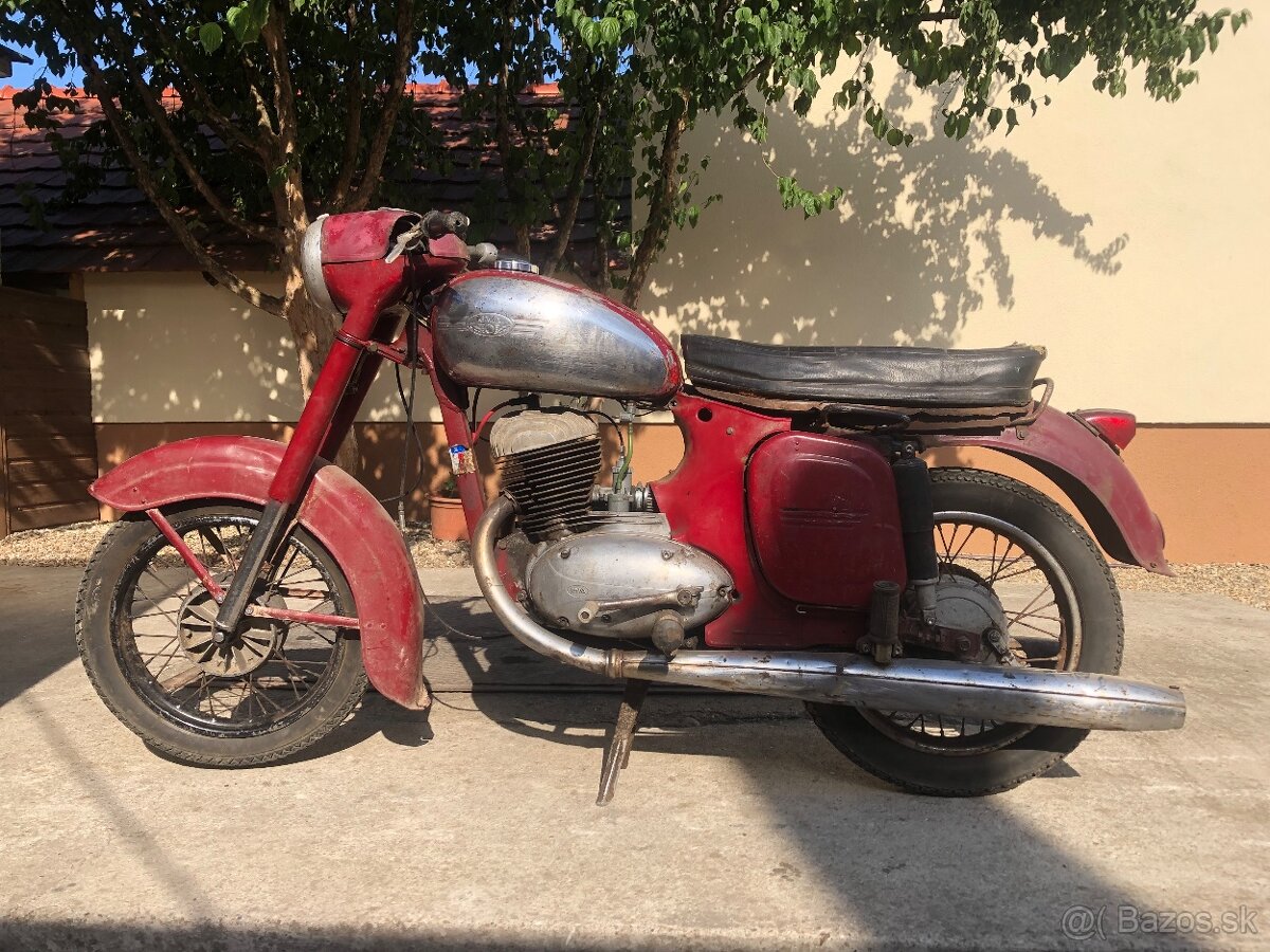 Jawa 250 559 - 2