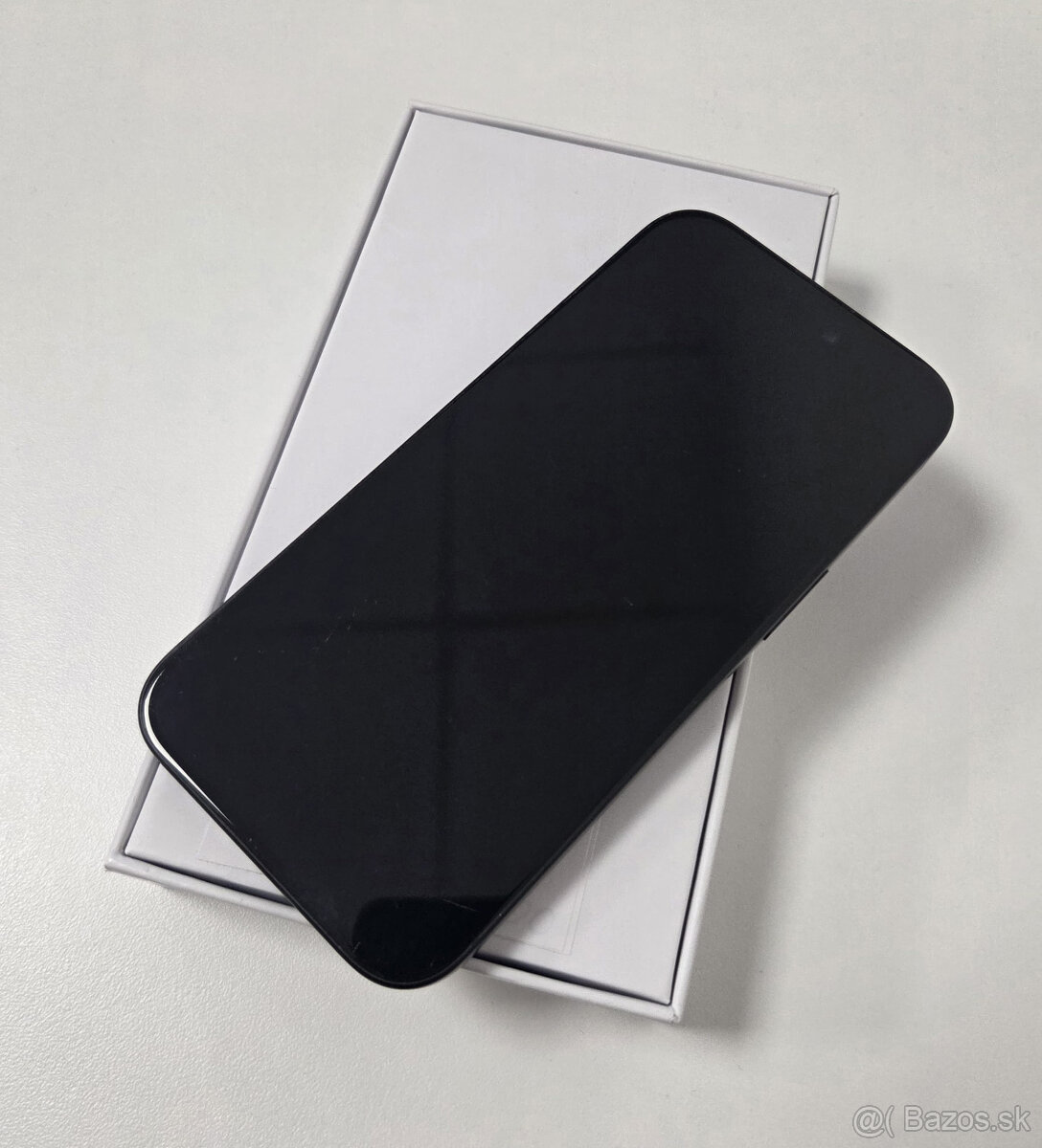 iPhone 15 128GB - 2